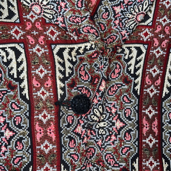 Vintage brocade blazer (S) with metallic gold threads. - Picture 5 of 16